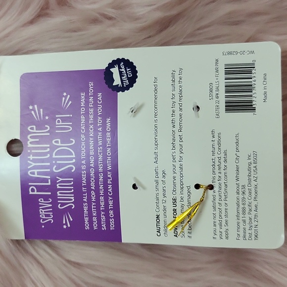 SALE!! Brand New WHISKER CITY HOLIDAY INSPIRED CAT TOY-4CT - Picture 2 of 3